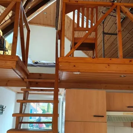 Moderne Loft-fewo No. 3 Mit Terrasse